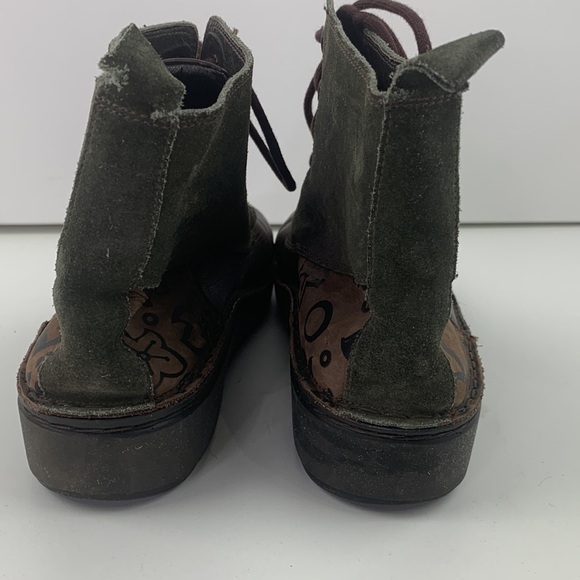 Naot Tri-Colour Lace Up Chelsea Boots - Picture 5 of 8